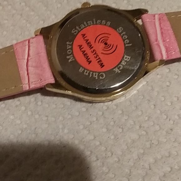 Watch - Picture 2 of 3